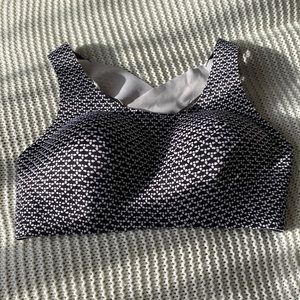 lululemon enlite bra